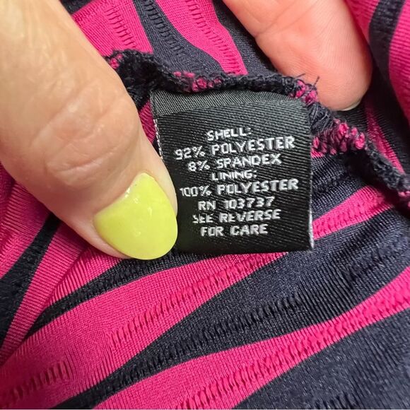 DONNA MORGAN comfy stretchy geometric dress 💗🖤size 10 - Picture 5 of 7